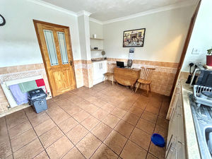 Photo 5- click for photo gallery